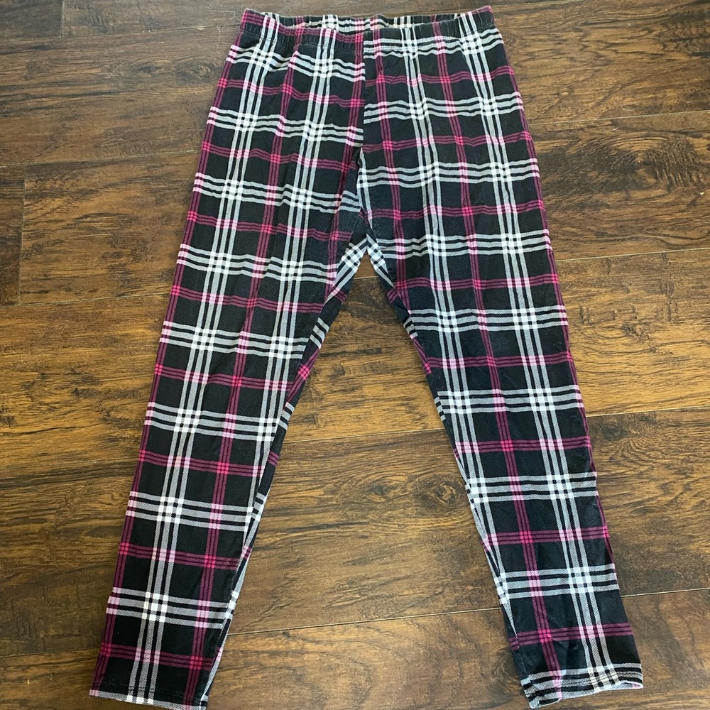Black, Pink, and White checkered leggings